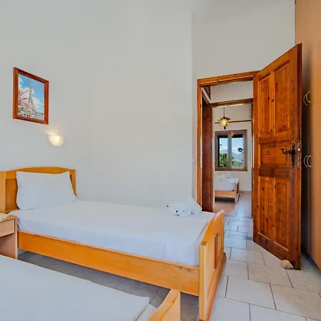 Athina Appartement Istron